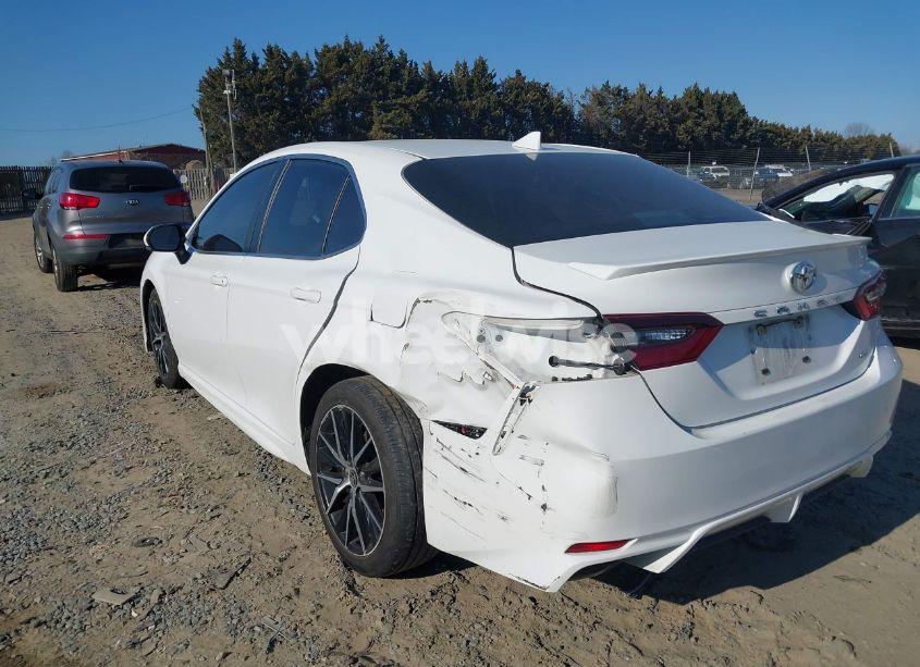 Photo 3 of 2023 Toyota Camry SE (VIN 4T1G11AK3PU748208)