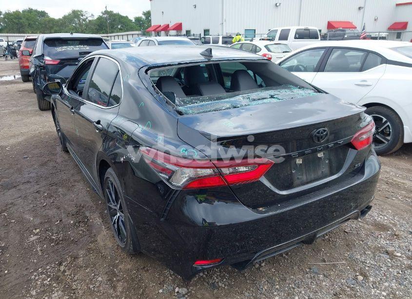 Photo 3 of 2023 Toyota Camry SE (VIN 4T1G11AK3PU761816)