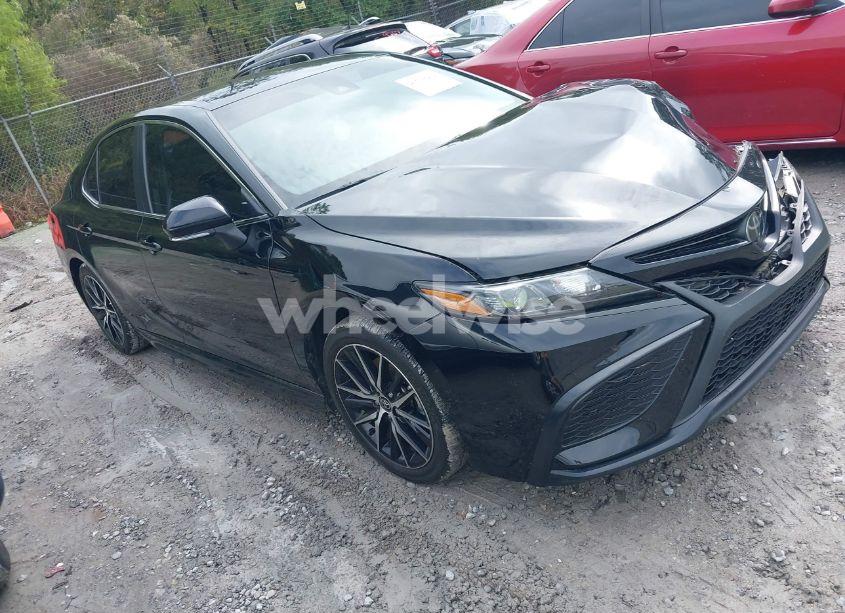 2023 Toyota Camry SE (VIN 4T1G11AK3PU773125) main photo