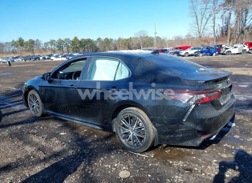 Photo 14 of 2023 Toyota Camry SE (VIN 4T1G11AK3PU819990)