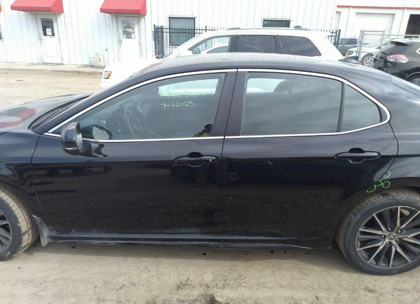 Photo 15 of 2024 Toyota Camry SE (VIN 4T1G11AK3RU193456)