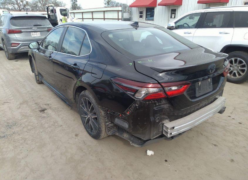 Photo 3 of 2024 Toyota Camry SE (VIN 4T1G11AK3RU193456)