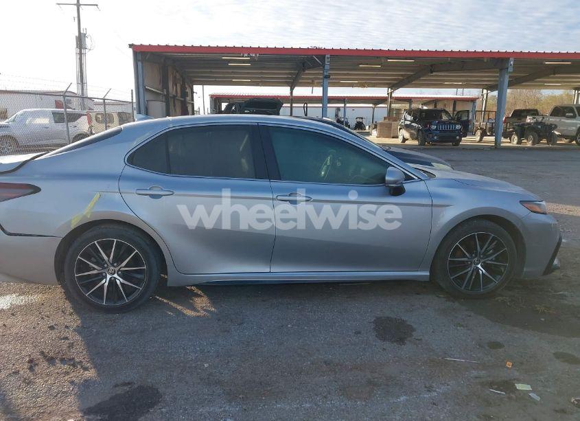 Photo 13 of 2024 Toyota Camry SE (VIN 4T1G11AK3RU209378)