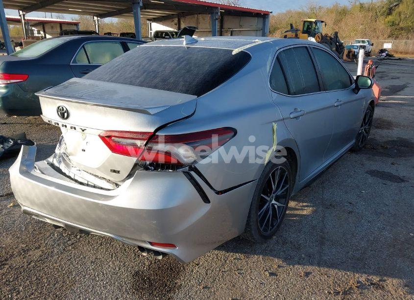 Photo 4 of 2024 Toyota Camry SE (VIN 4T1G11AK3RU209378)