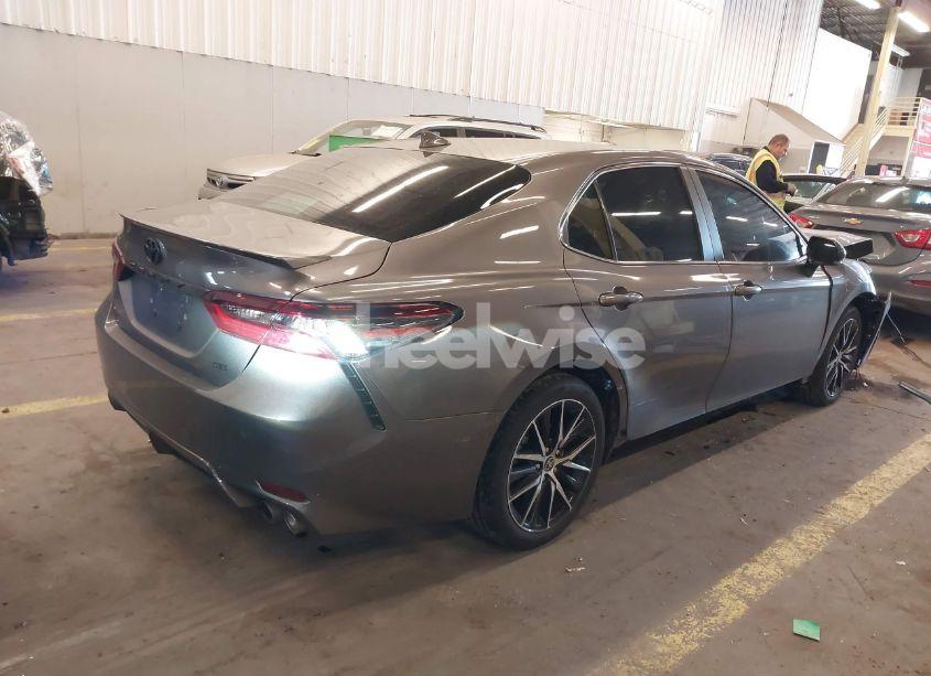 Photo 4 of 2024 Toyota Camry SE (VIN 4T1G11AK3RU228724)