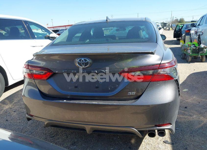 Photo 16 of 2024 Toyota Camry SE (VIN 4T1G11AK3RU232336)