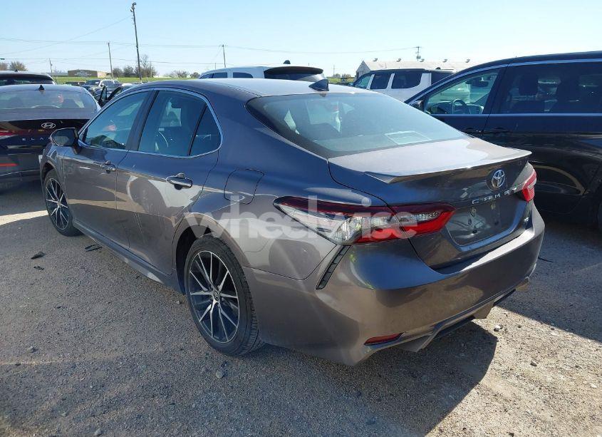 Photo 3 of 2024 Toyota Camry SE (VIN 4T1G11AK3RU232336)