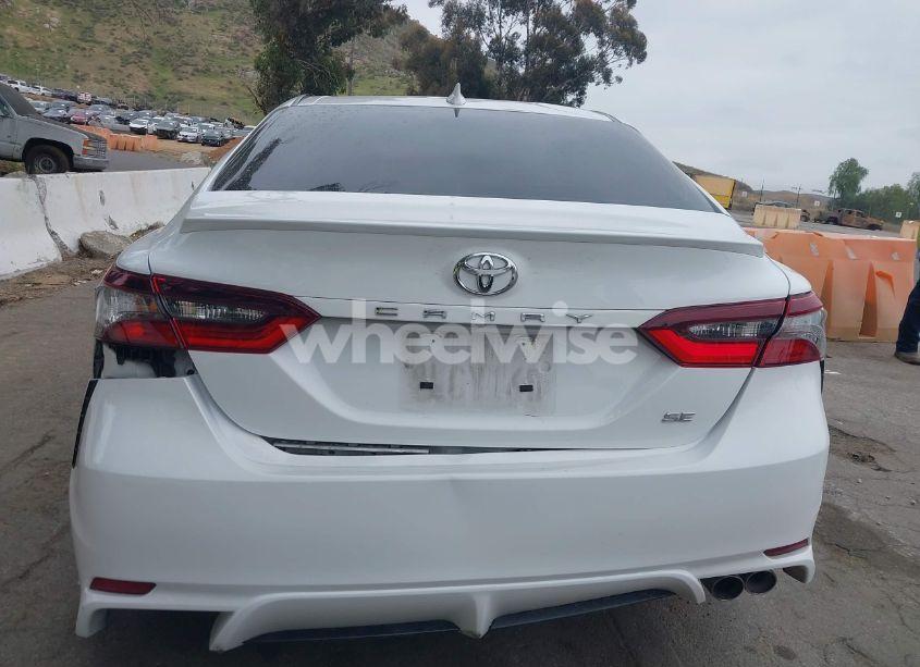 Photo 15 of 2024 Toyota Camry SE (VIN 4T1G11AK3RU875902)