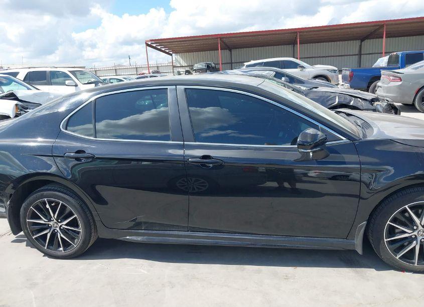 Photo 13 of 2024 Toyota Camry SE (VIN 4T1G11AK3RU885233)