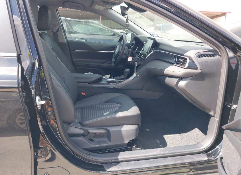 Photo 5 of 2024 Toyota Camry SE (VIN 4T1G11AK3RU885233)