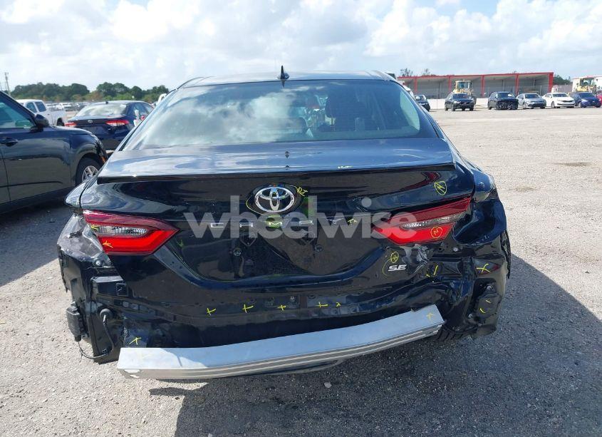 Photo 17 of 2024 Toyota Camry SE (VIN 4T1G11AK3RU906811)