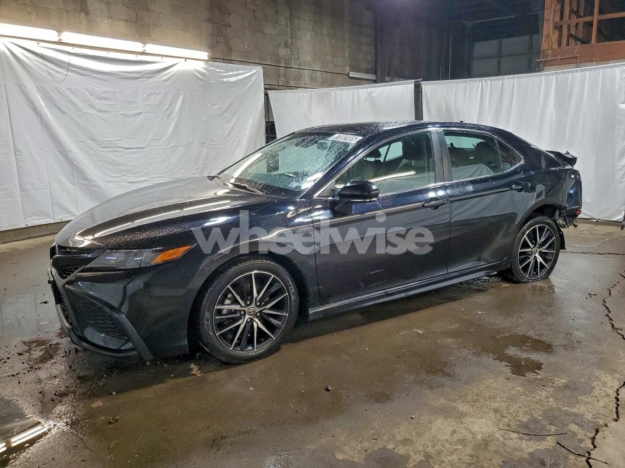 2024 TOYOTA CAMRY SE NIGHT SHADE (VIN 4T1G11AK3RU907604) main photo