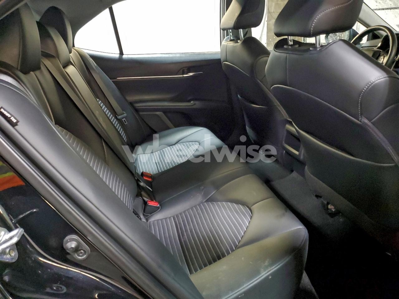 Photo 10 of 2024 TOYOTA CAMRY SE NIGHT SHADE (VIN 4T1G11AK3RU907604)