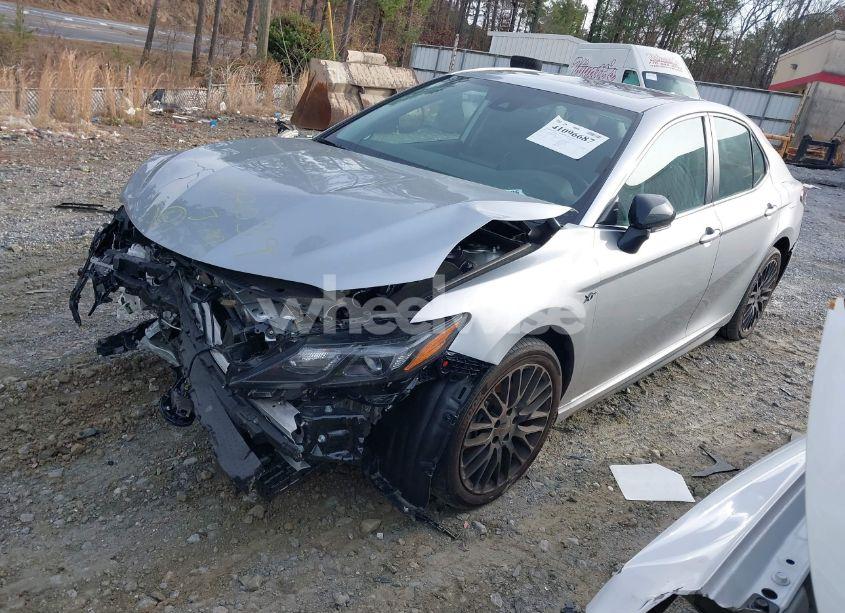 Photo 2 of 2024 Toyota Camry SE (VIN 4T1G11AK3RU908039)