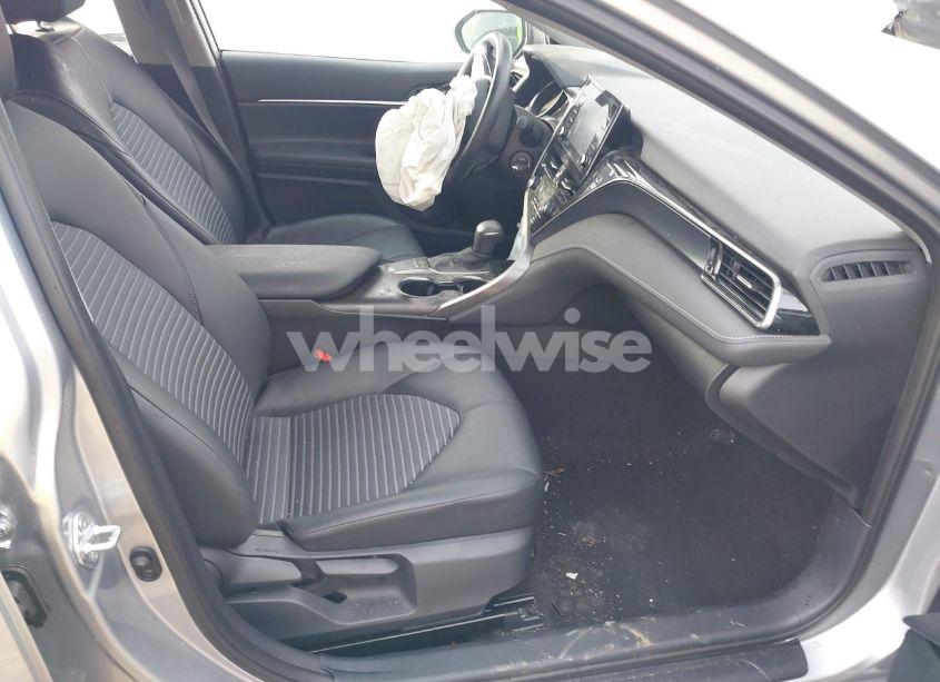 Photo 5 of 2024 Toyota Camry SE (VIN 4T1G11AK3RU908039)