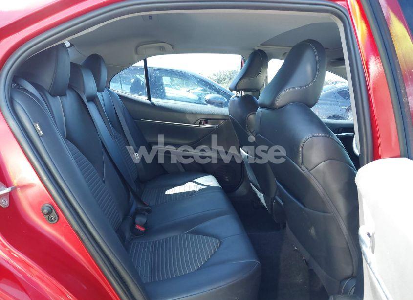 Photo 8 of 2020 Toyota Camry SE (VIN 4T1G11AK4LU308685)