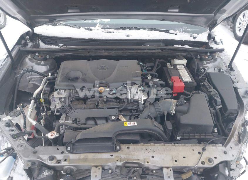 Photo 10 of 2020 Toyota Camry SE (VIN 4T1G11AK4LU310338)