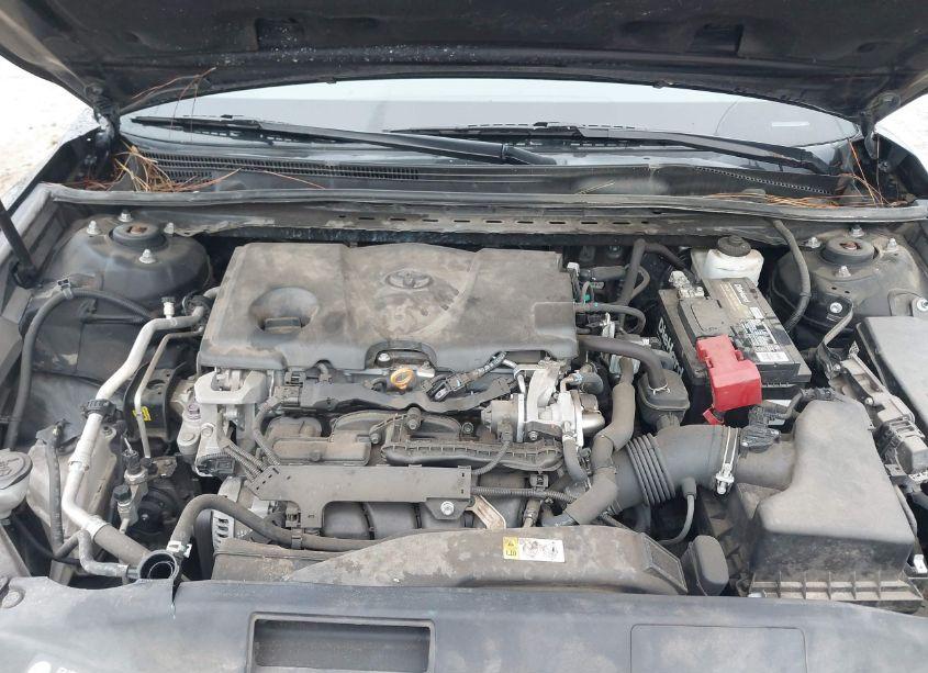 Photo 10 of 2020 Toyota Camry SE (VIN 4T1G11AK4LU347860)
