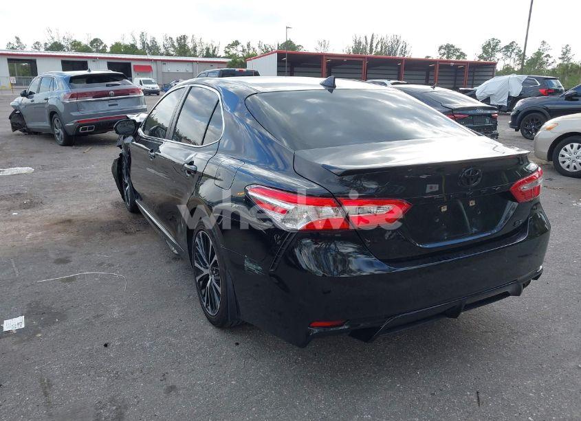 Photo 12 of 2020 Toyota Camry SE (VIN 4T1G11AK4LU376856)