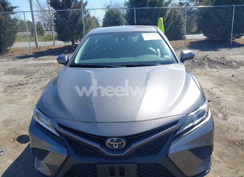Photo 12 of 2020 Toyota Camry SE (VIN 4T1G11AK4LU871803)