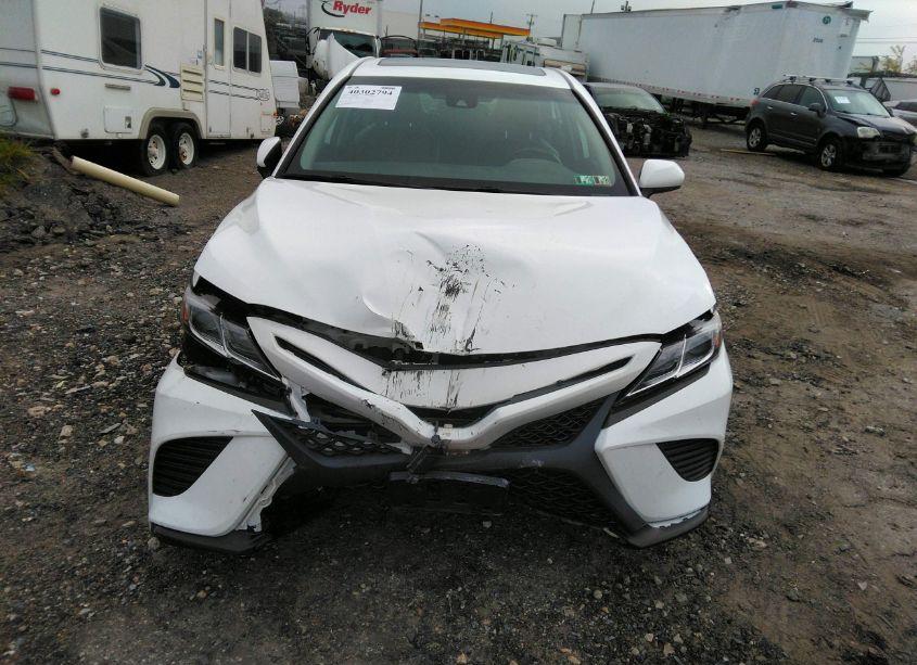 Photo 6 of 2020 Toyota Camry SE (VIN 4T1G11AK4LU876080)