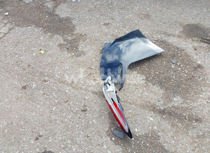 Photo 12 of 2020 Toyota Camry SE (VIN 4T1G11AK4LU894305)