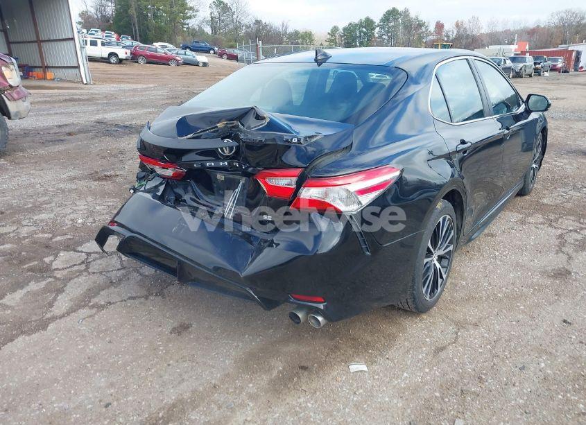Photo 18 of 2020 Toyota Camry SE (VIN 4T1G11AK4LU894305)