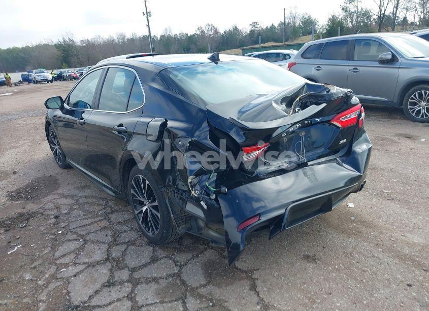 Photo 19 of 2020 Toyota Camry SE (VIN 4T1G11AK4LU894305)