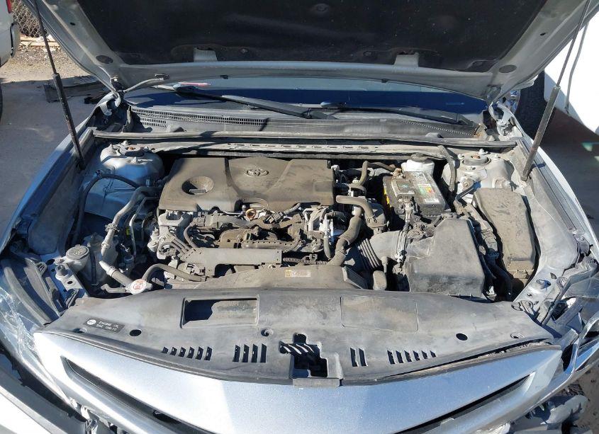 Photo 10 of 2020 Toyota Camry SE (VIN 4T1G11AK4LU905500)