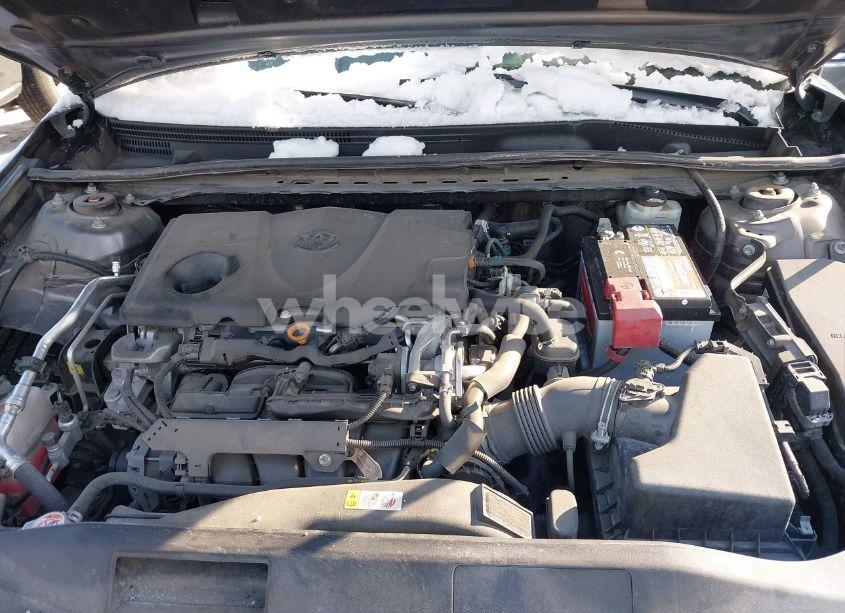 Photo 10 of 2020 Toyota Camry SE (VIN 4T1G11AK4LU914424)