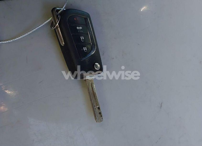 Photo 11 of 2020 Toyota Camry SE (VIN 4T1G11AK4LU920093)