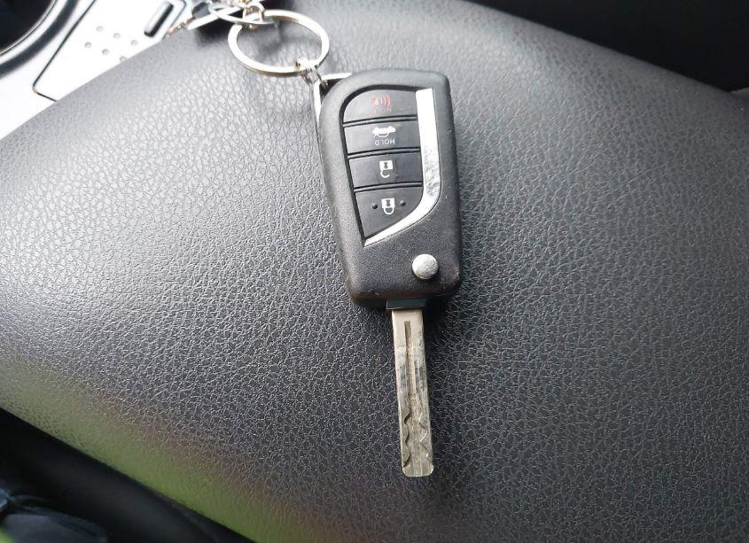 Photo 11 of 2020 Toyota Camry SE (VIN 4T1G11AK4LU922894)