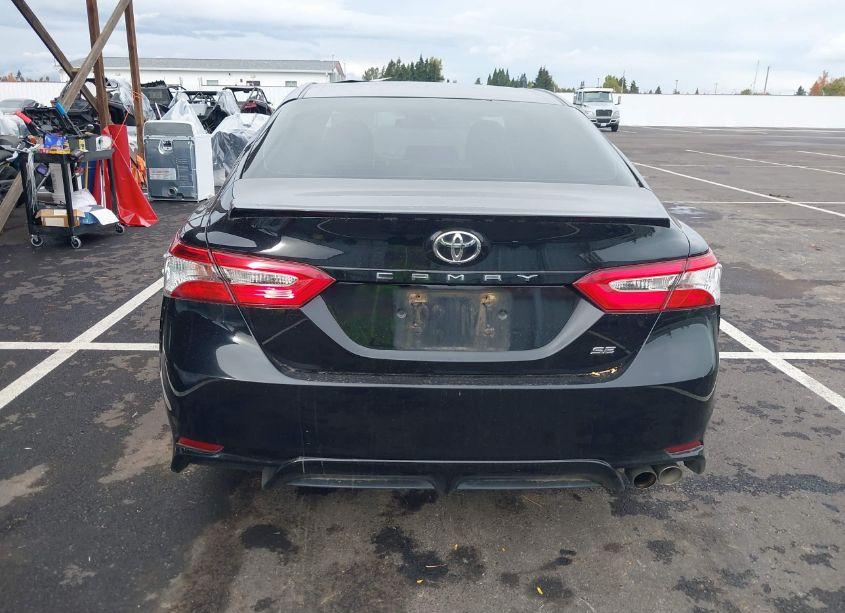 Photo 17 of 2020 Toyota Camry SE (VIN 4T1G11AK4LU922894)