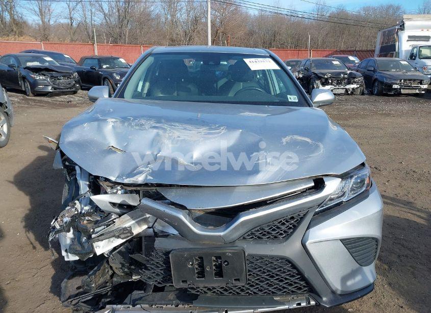 Photo 12 of 2020 Toyota Camry SE (VIN 4T1G11AK4LU971299)