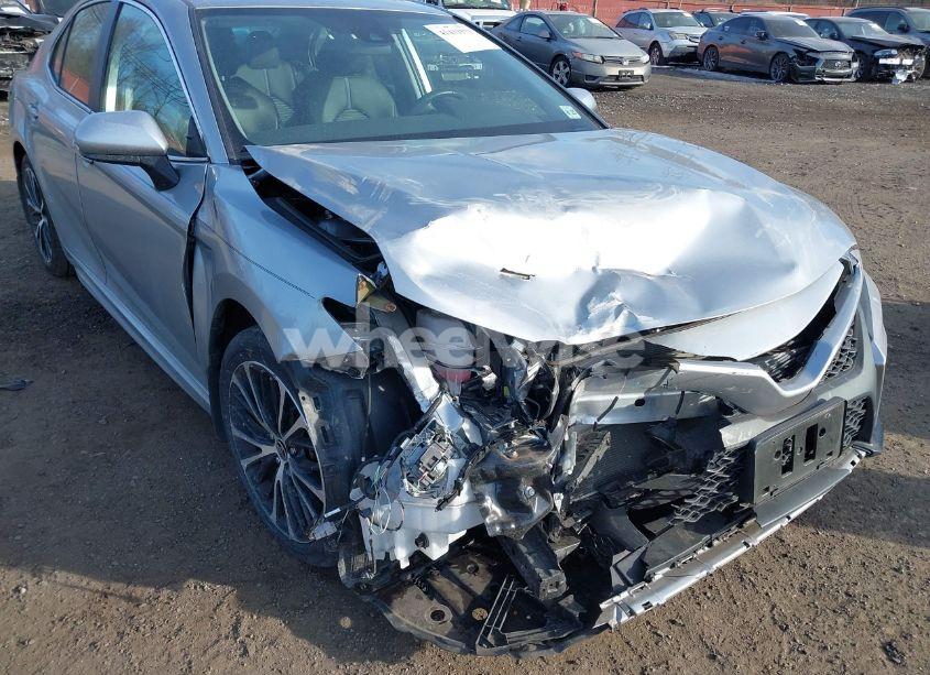 Photo 17 of 2020 Toyota Camry SE (VIN 4T1G11AK4LU971299)