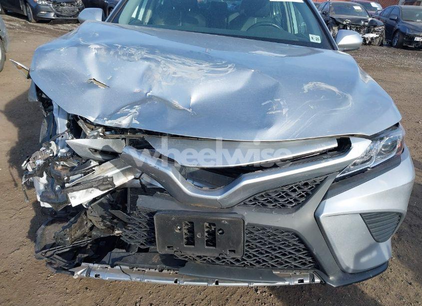 Photo 18 of 2020 Toyota Camry SE (VIN 4T1G11AK4LU971299)