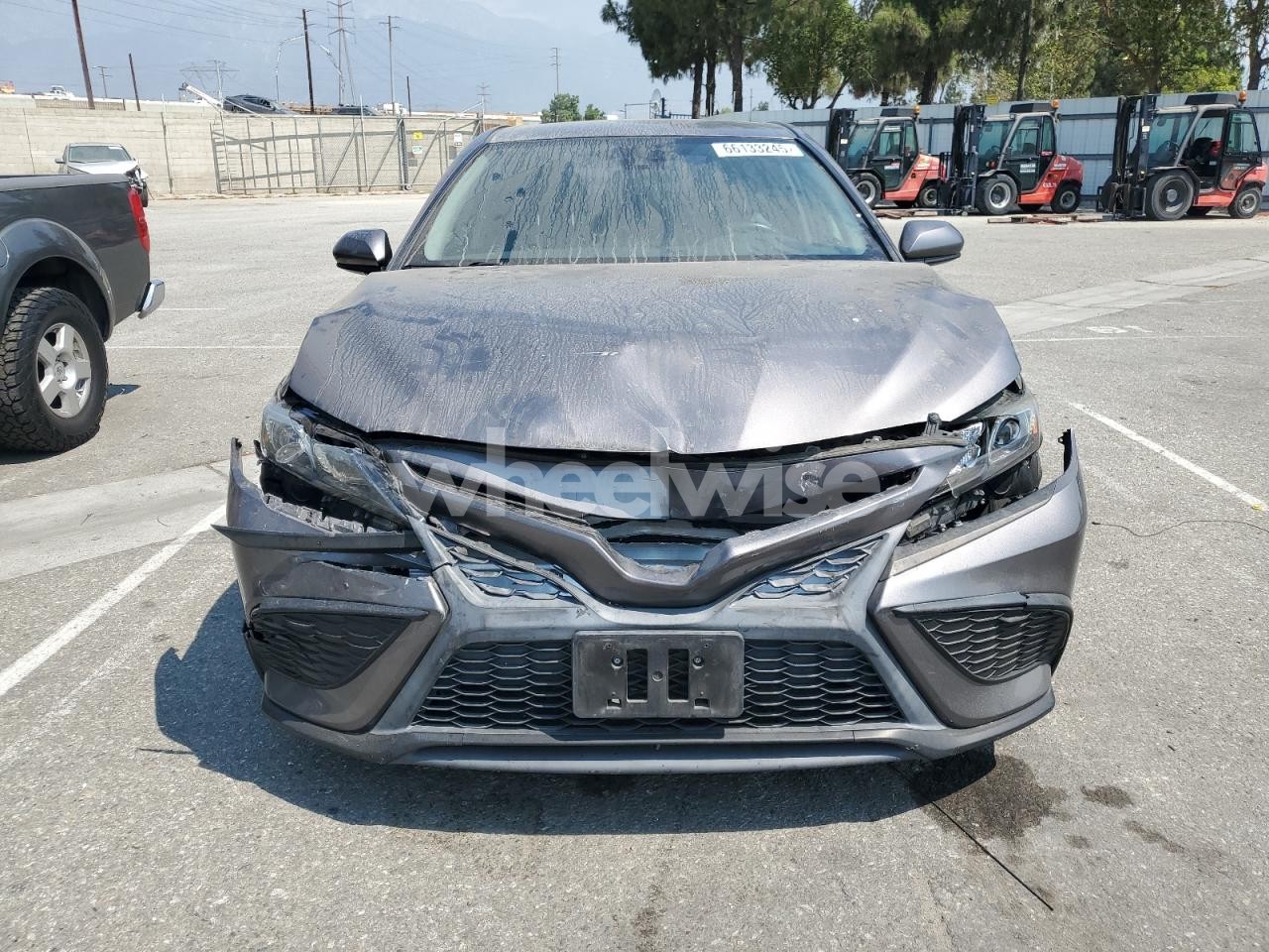 Photo 5 of 2021 TOYOTA CAMRY SE (VIN 4T1G11AK4MU450844)