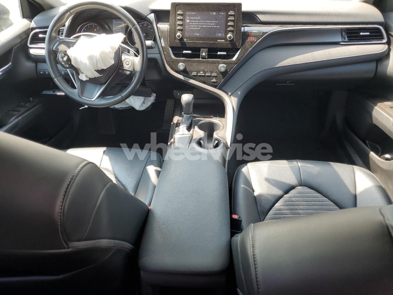 Photo 8 of 2021 TOYOTA CAMRY SE (VIN 4T1G11AK4MU450844)