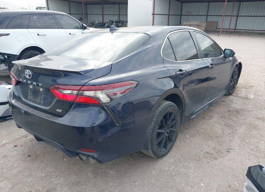 Photo 4 of 2021 Toyota Camry SE (VIN 4T1G11AK4MU488946)