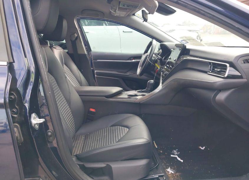 Photo 5 of 2021 Toyota Camry SE (VIN 4T1G11AK4MU488946)