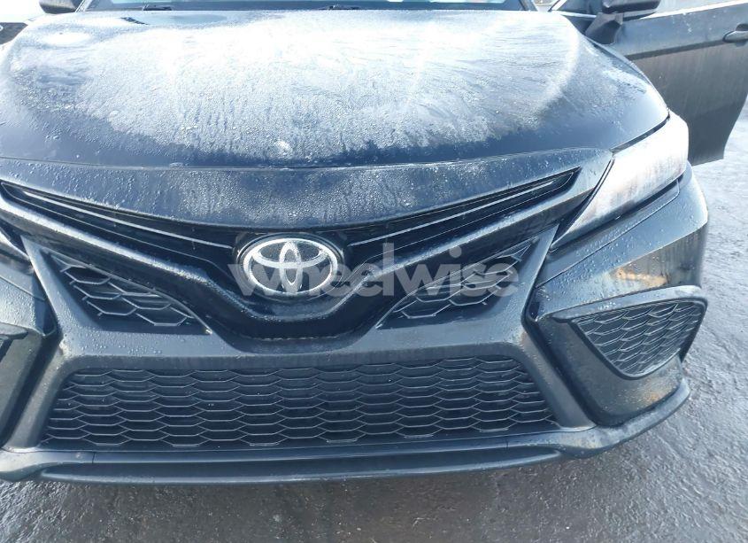 Photo 6 of 2021 Toyota Camry SE (VIN 4T1G11AK4MU535327)
