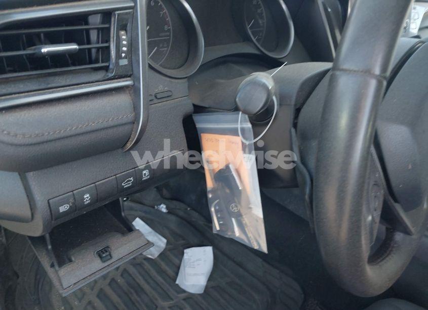 Photo 17 of 2022 Toyota Camry SE (VIN 4T1G11AK4NU028364)