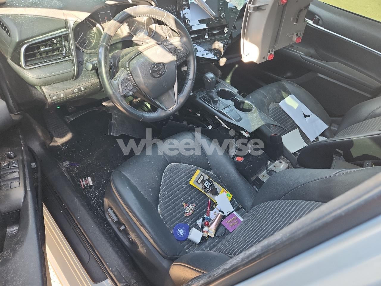 Photo 8 of 2022 TOYOTA CAMRY SE (VIN 4T1G11AK4NU030356)