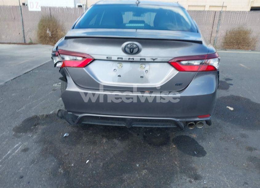 Photo 16 of 2022 Toyota Camry SE (VIN 4T1G11AK4NU068427)