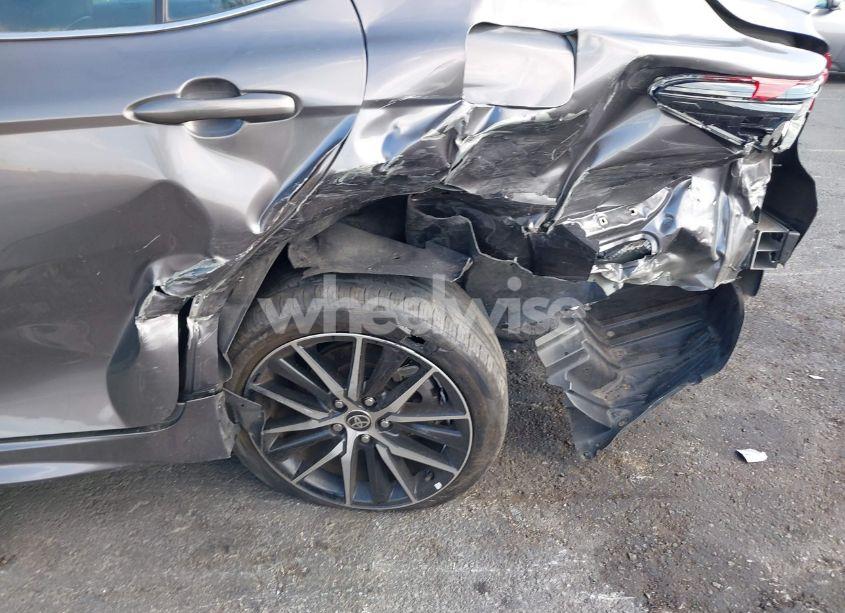 Photo 6 of 2022 Toyota Camry SE (VIN 4T1G11AK4NU068427)