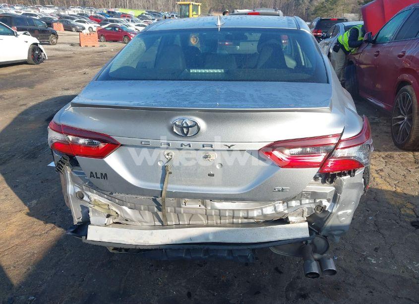 Photo 16 of 2022 Toyota Camry SE (VIN 4T1G11AK4NU623750)