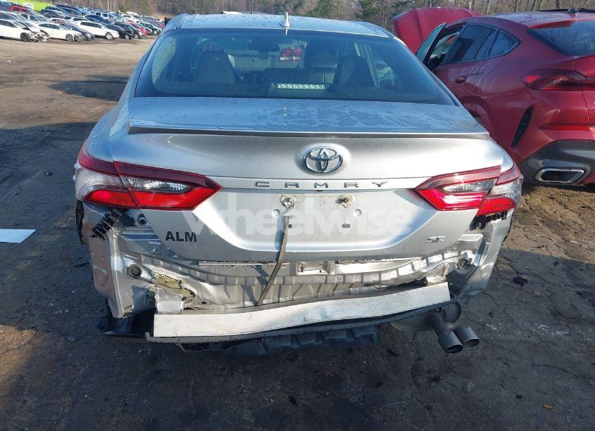 Photo 6 of 2022 Toyota Camry SE (VIN 4T1G11AK4NU623750)