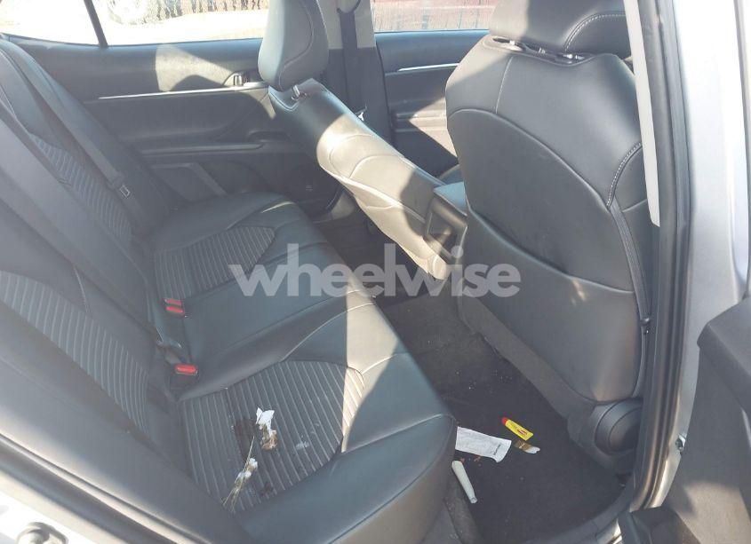 Photo 8 of 2022 Toyota Camry SE (VIN 4T1G11AK4NU623750)