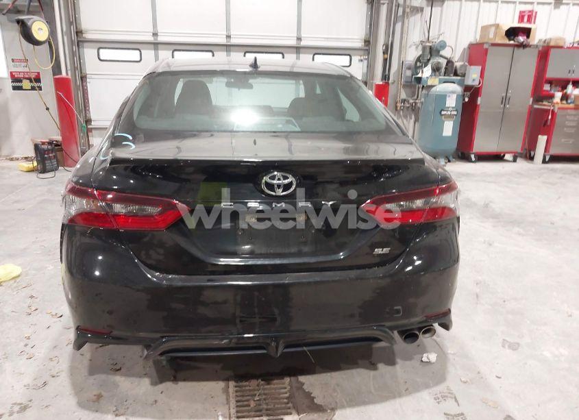 Photo 16 of 2022 Toyota Camry SE (VIN 4T1G11AK4NU713626)
