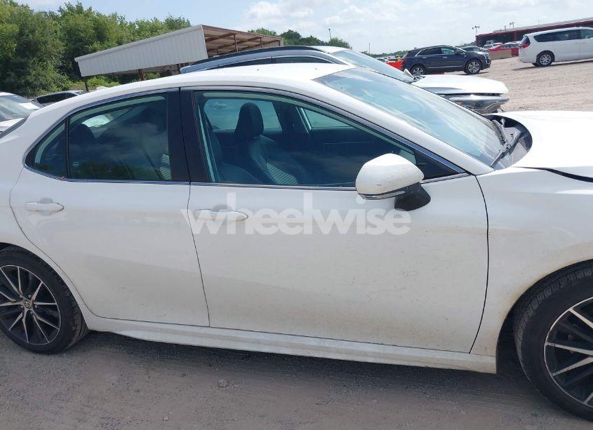 Photo 13 of 2023 Toyota Camry SE (VIN 4T1G11AK4PU088518)